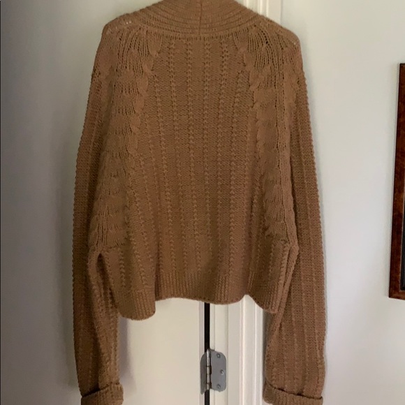 Chloe Short Single-Button L-S Cardigan Sweater - Picture 4 of 7